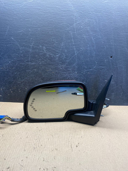 2003-2006 Chevrolet Tahoe Suburban Left Driver LH Turn Door Mirror AH3290 DG9