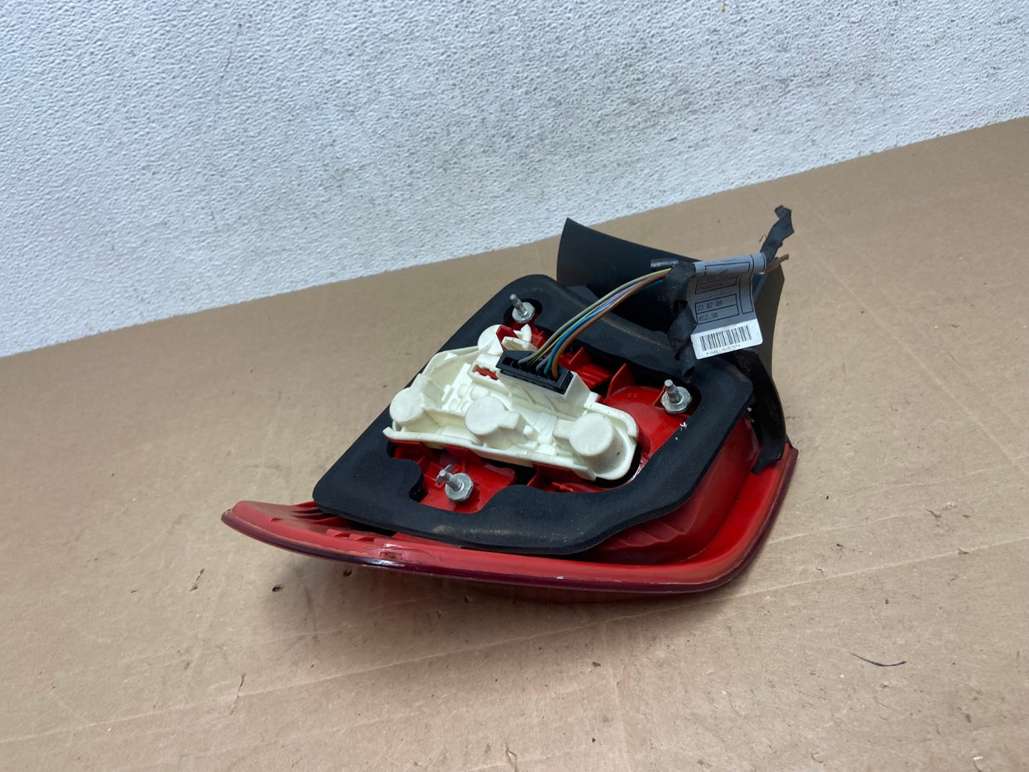 2006 2007 2008 BMW 328i 3 Series Left Driver Lh Side Tail Light AE5026 LK4