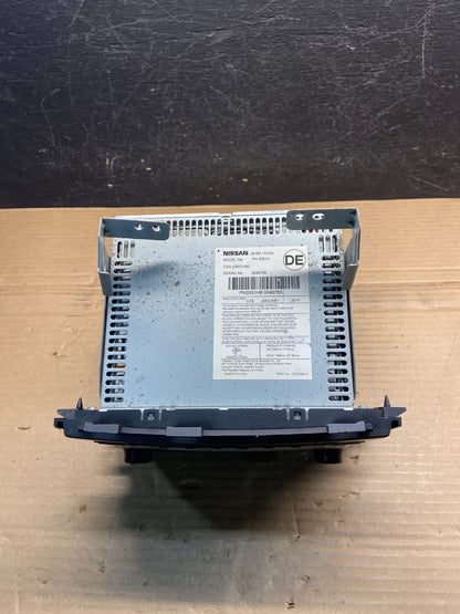 2011 - 2014 Nissan Murano AM FM Radio CD Player Panel AE2551 DG3