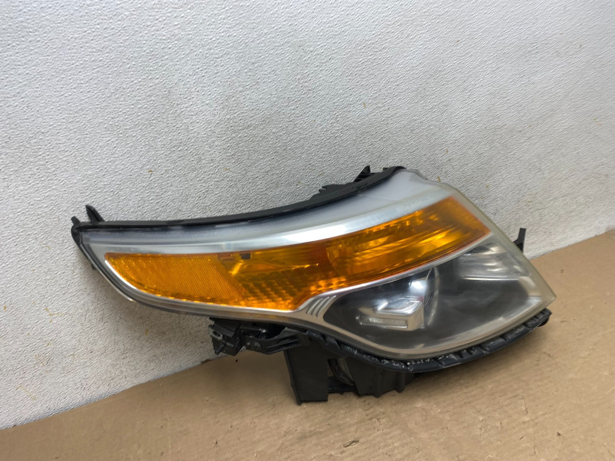 2011 to 2015 Ford Explorer Right Passenger Xenon Headlight AH9525 DW2