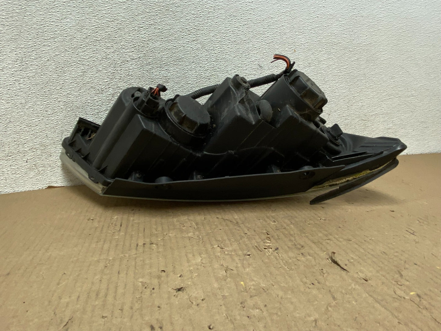 2009 - 2010 Hyundai Sonata Left Driver LH Side Headlight Halogen AG8027 DW4