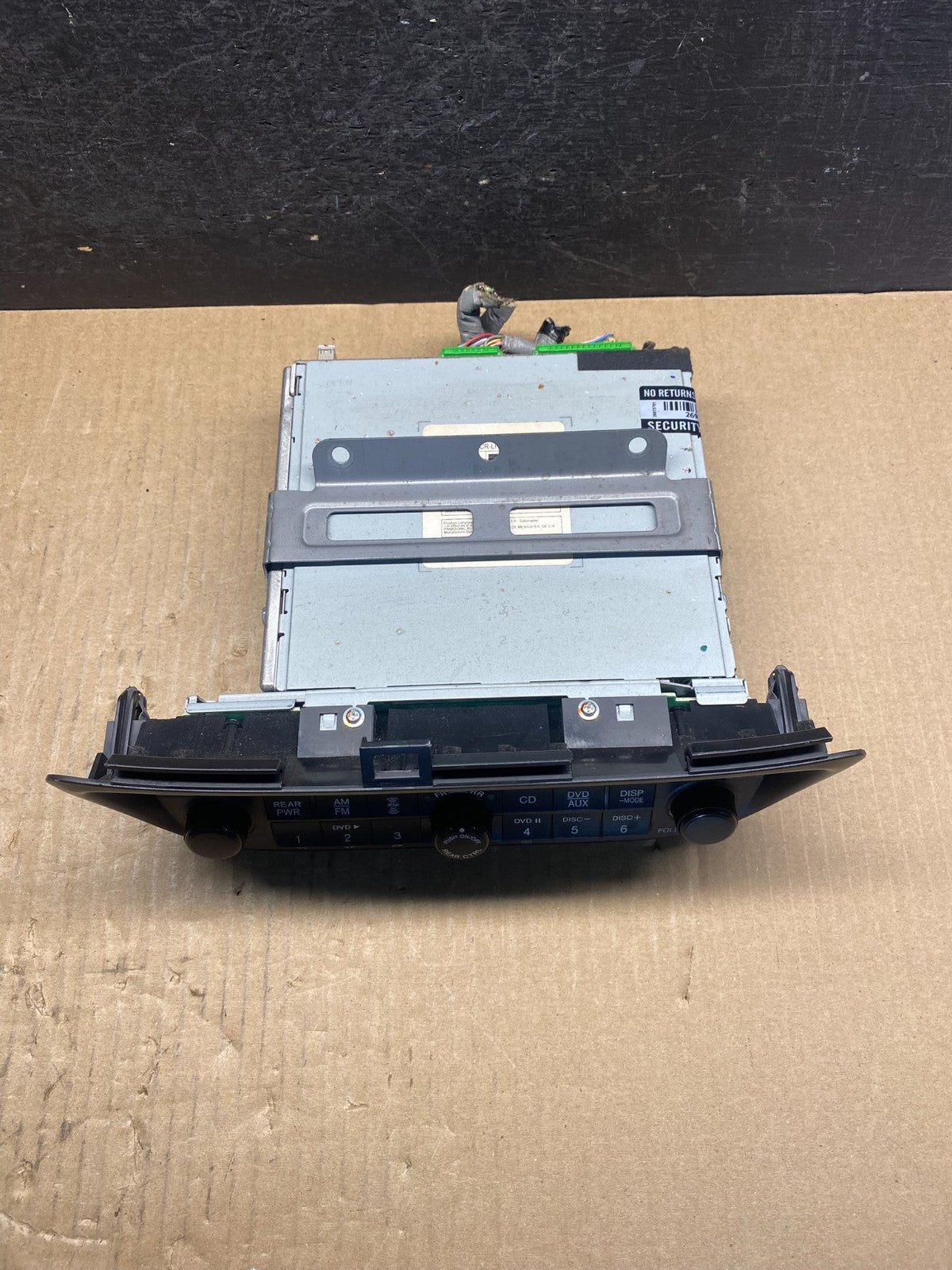 2005 to 2010 Honda Odyssey Am Fm Cd Player Radio Receiver AG3843 DG3