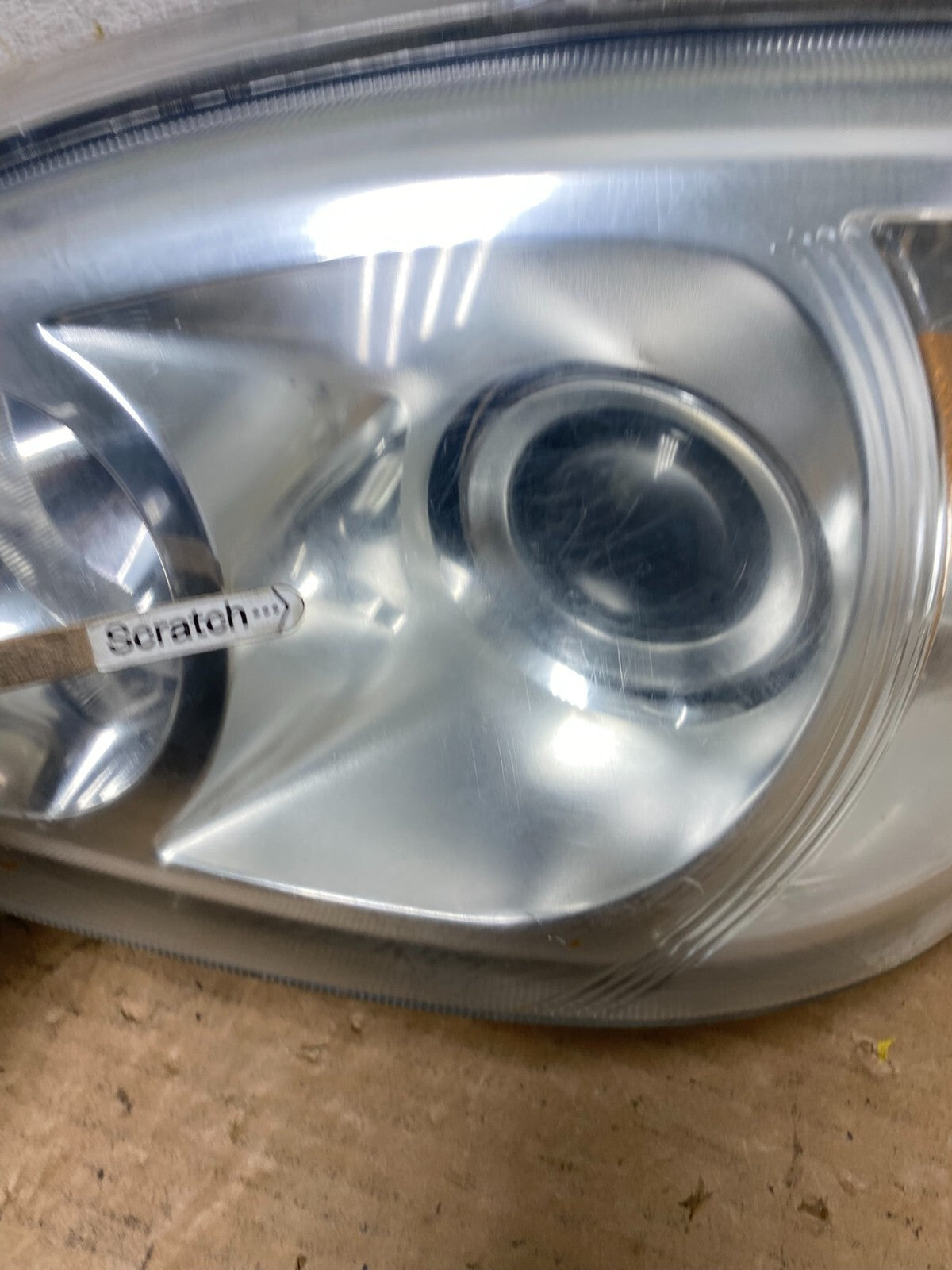 2002 - 2005 Mercedes ML ML350 ML500 Left Driver LH  Halogen Headlight M6988 DW4