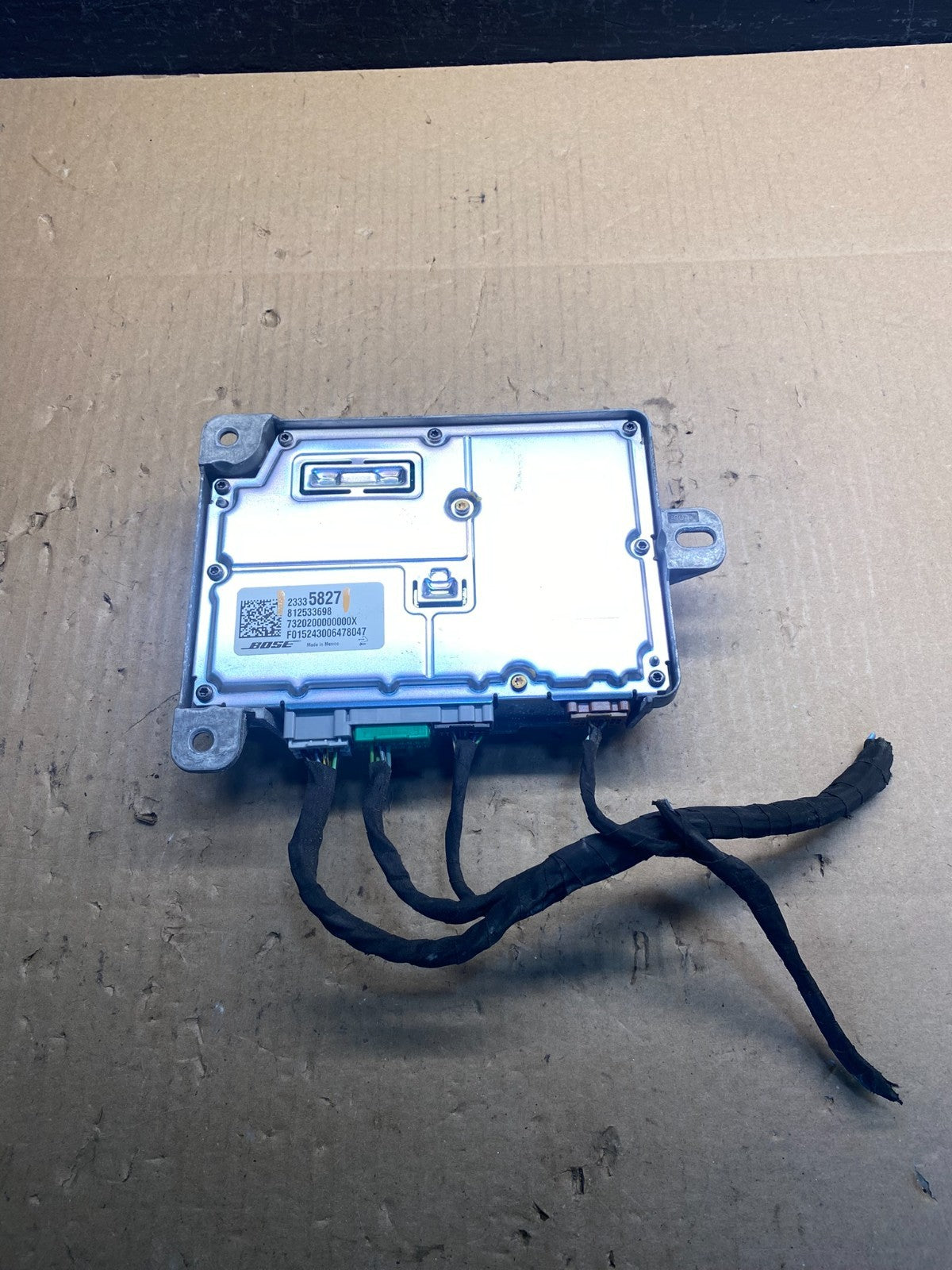2013 to 2017 Cadillac XTS Bose Audio Equipment Radio Amplifier Base AC2643 DW1