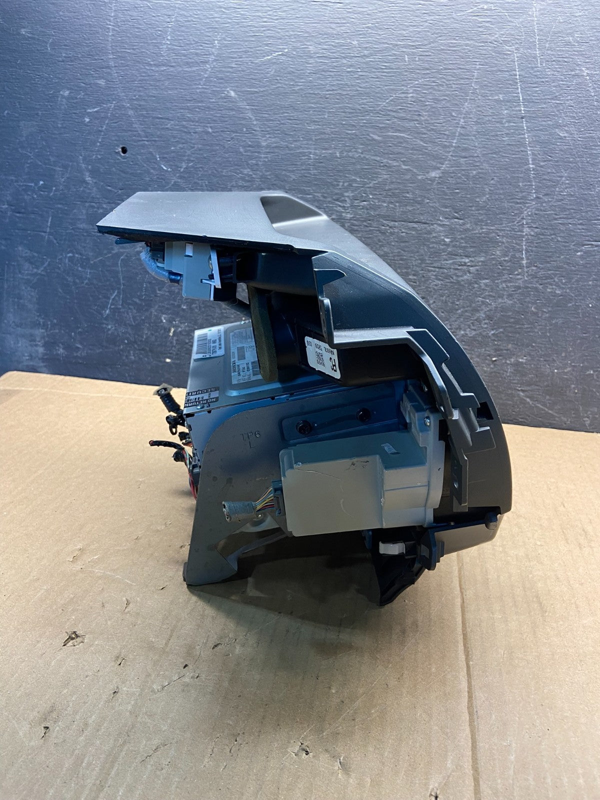 2013-2015 Honda Crosstour AM FM CD Player Touchscreen Radio Bezel ag1692 DG3