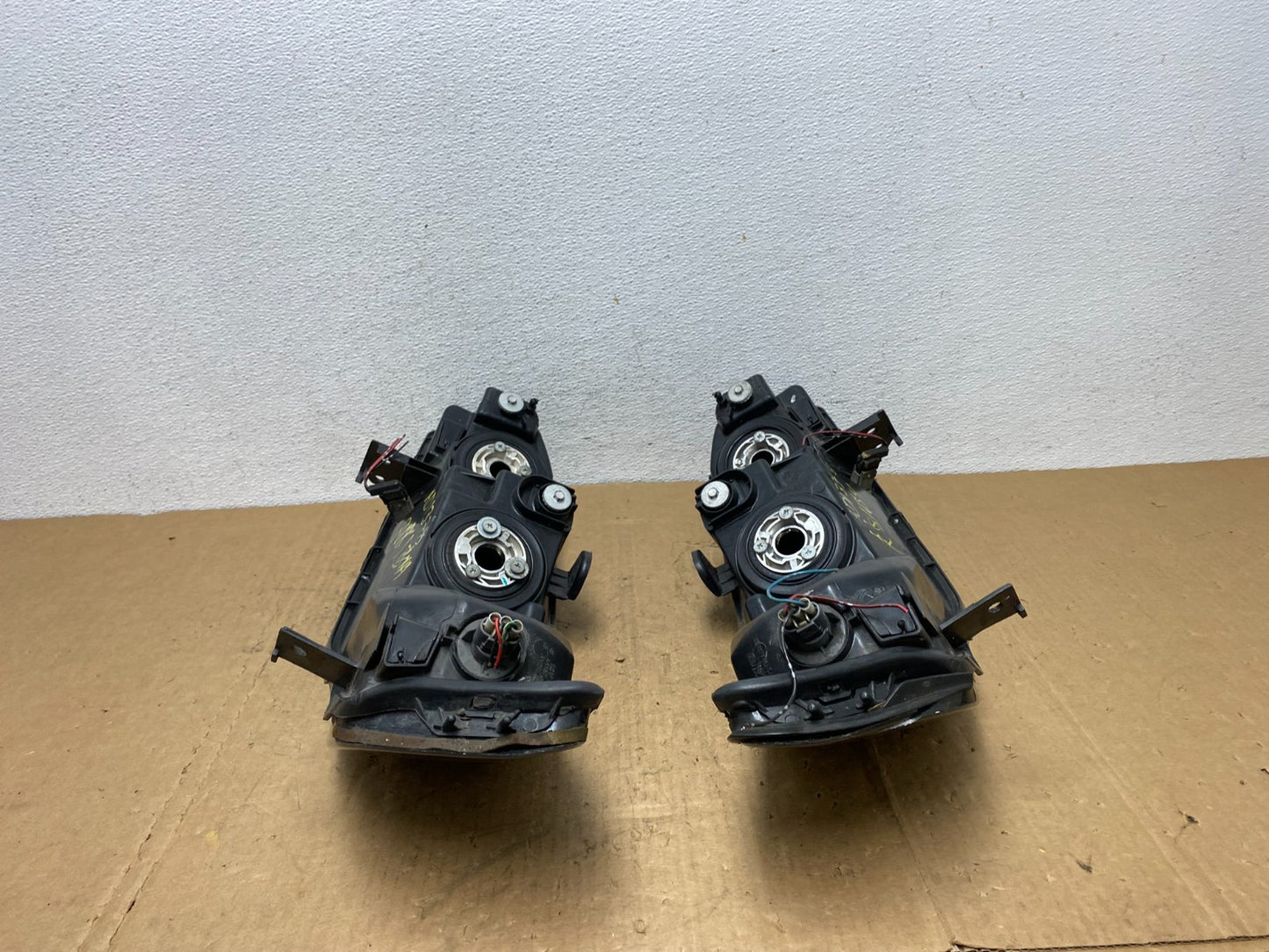 1998 to 2002 Honda Accord Black Left+Right Set Side Black Headlights AD1378 DG8