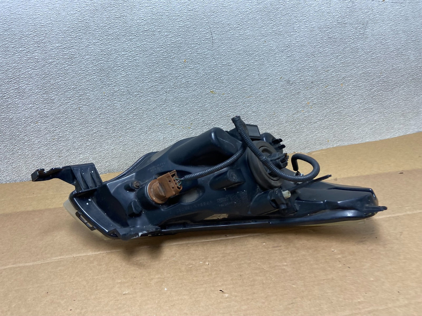 2008 2009 2010 2011 Ford Focus Left Driver Lh Headlight Halogen Oem AB2607 DW9
