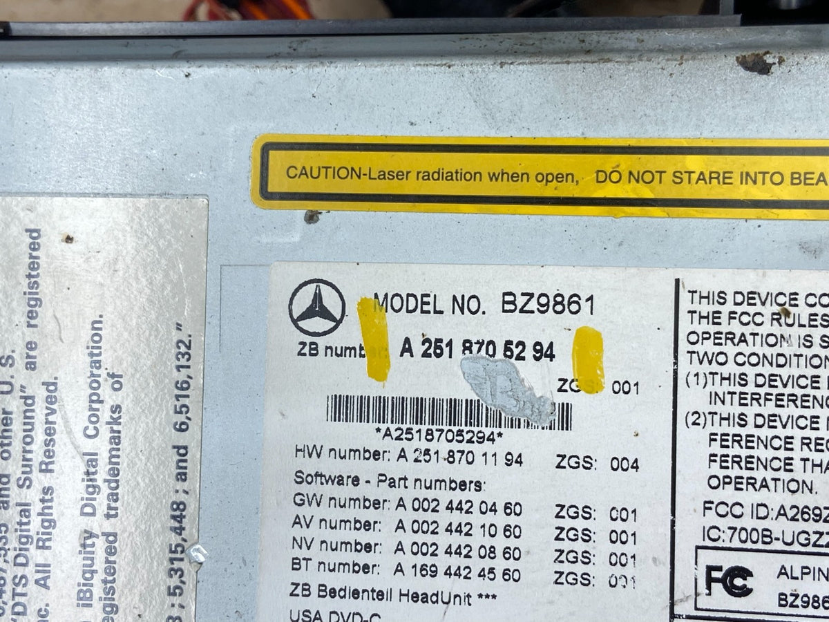 2009-2013 Mercedes W251 R350 Head Command Navigation Radio 6 CD Player U6040 DG8