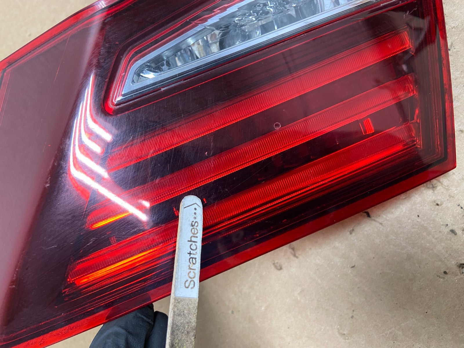 2016 to 2017 Honda Accord Right Passenger Side Tail Light Inner AF83083