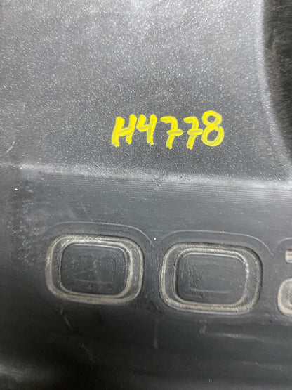 2001 to 2004 Nissan Pathfinder Engine Cover Ornament H4778 DG19