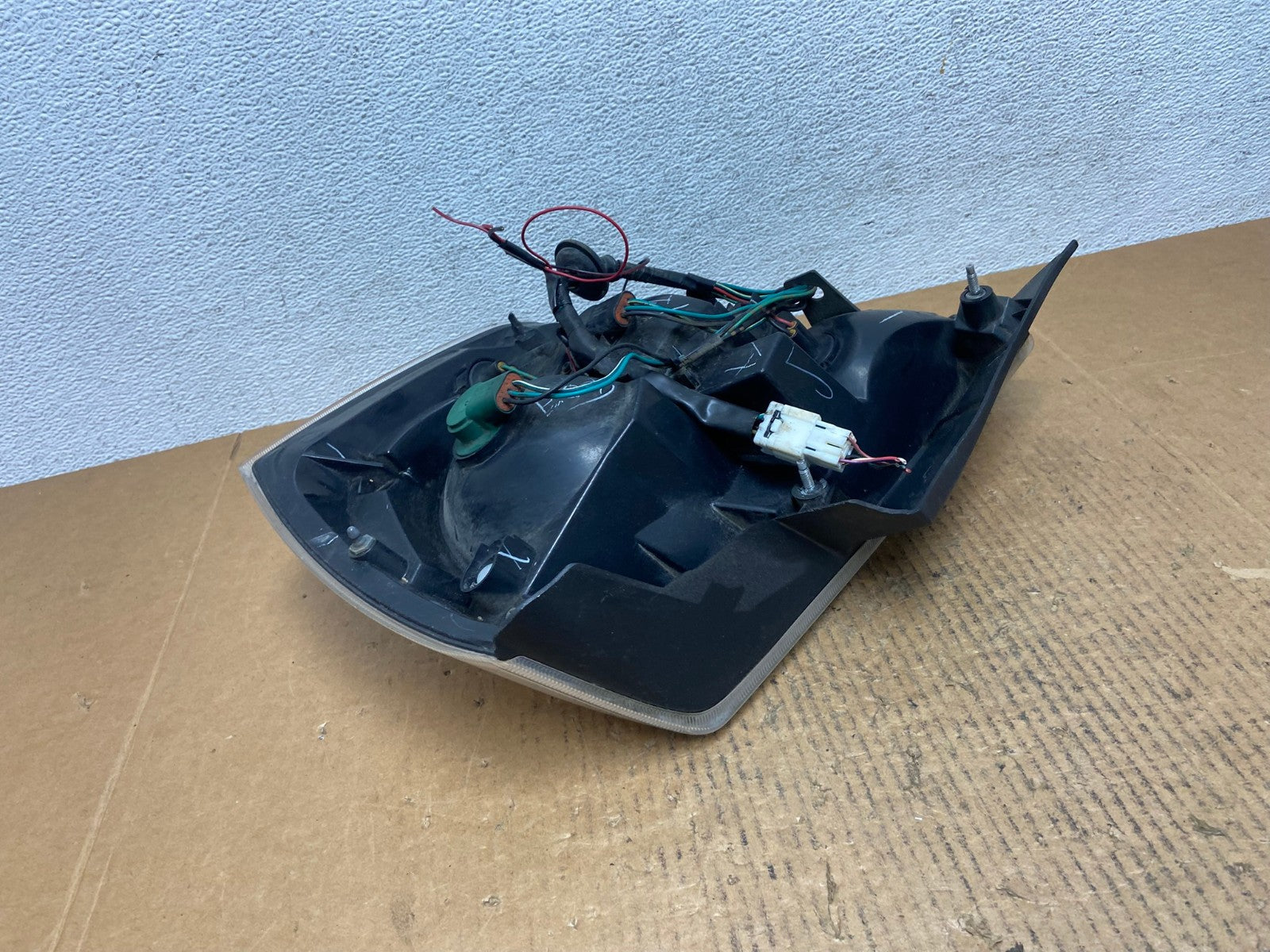 2007 to 2012 Nissan Sentra Left Driver LH Side Tail Light AE0247 LK4