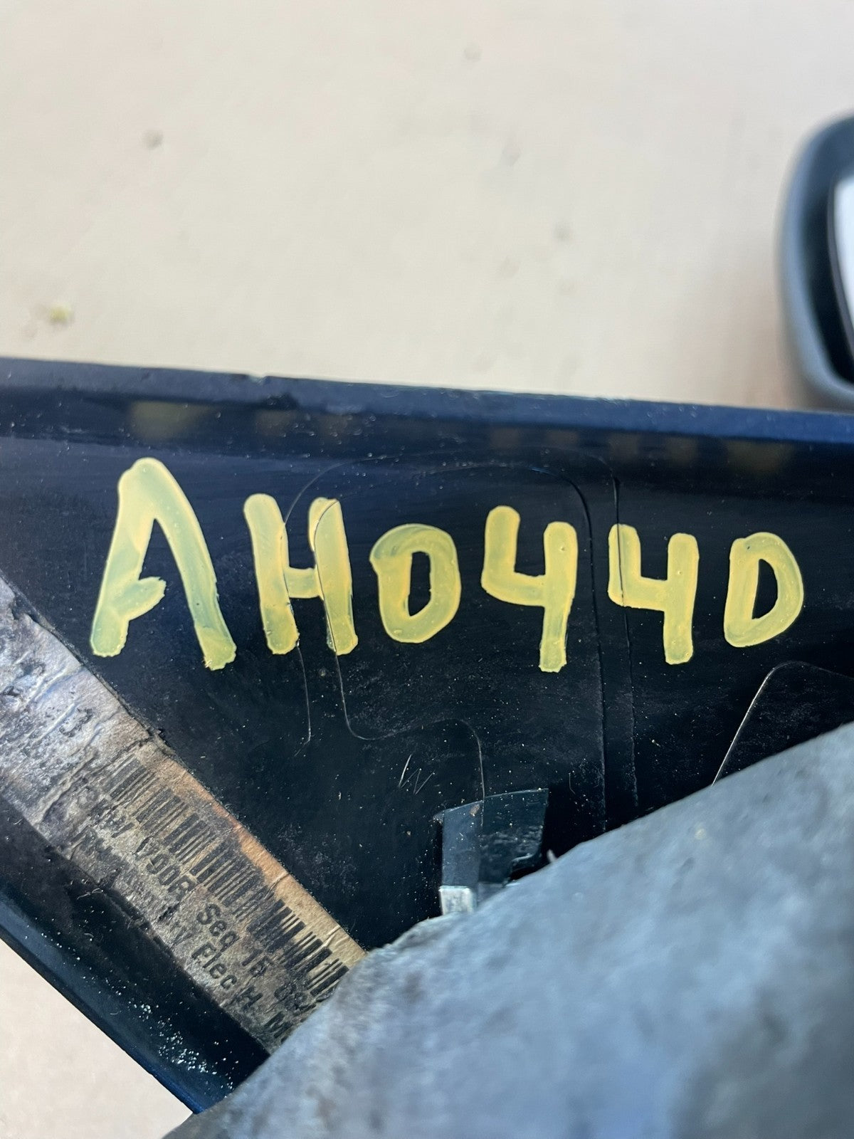 2005 - 2007 Ford Freestyle Right Passenger RH View Door Mirror AH0440 DG10