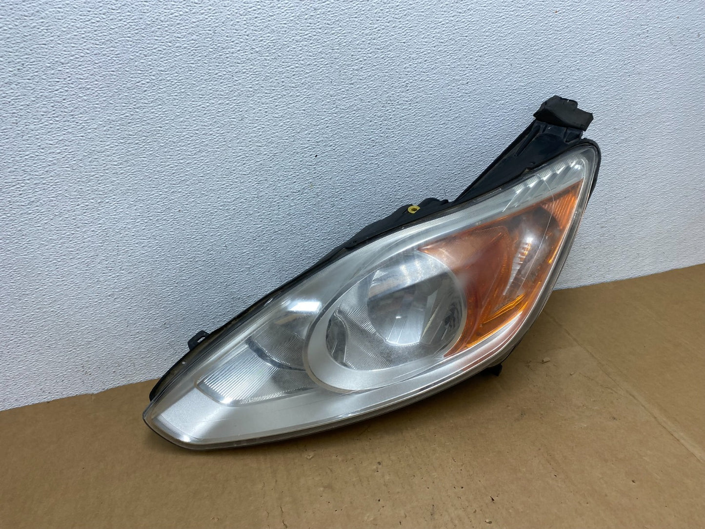 2013 to 2016 Ford C-MAX Left Driver LH Side Headlight AC8416 DW2