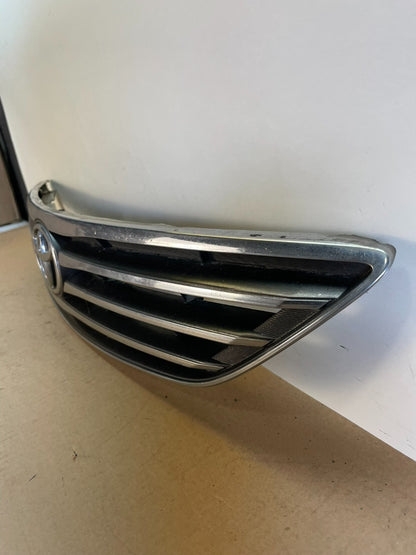 2005 to 2006 Toyota Camry Front Upper Grill Grille AI4221 DG1