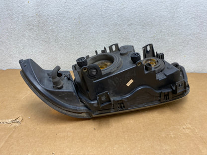 1997 - 2000 BMW E39 5 Series Headlight Right Passenger RH Halogen G4670 OEM DG16