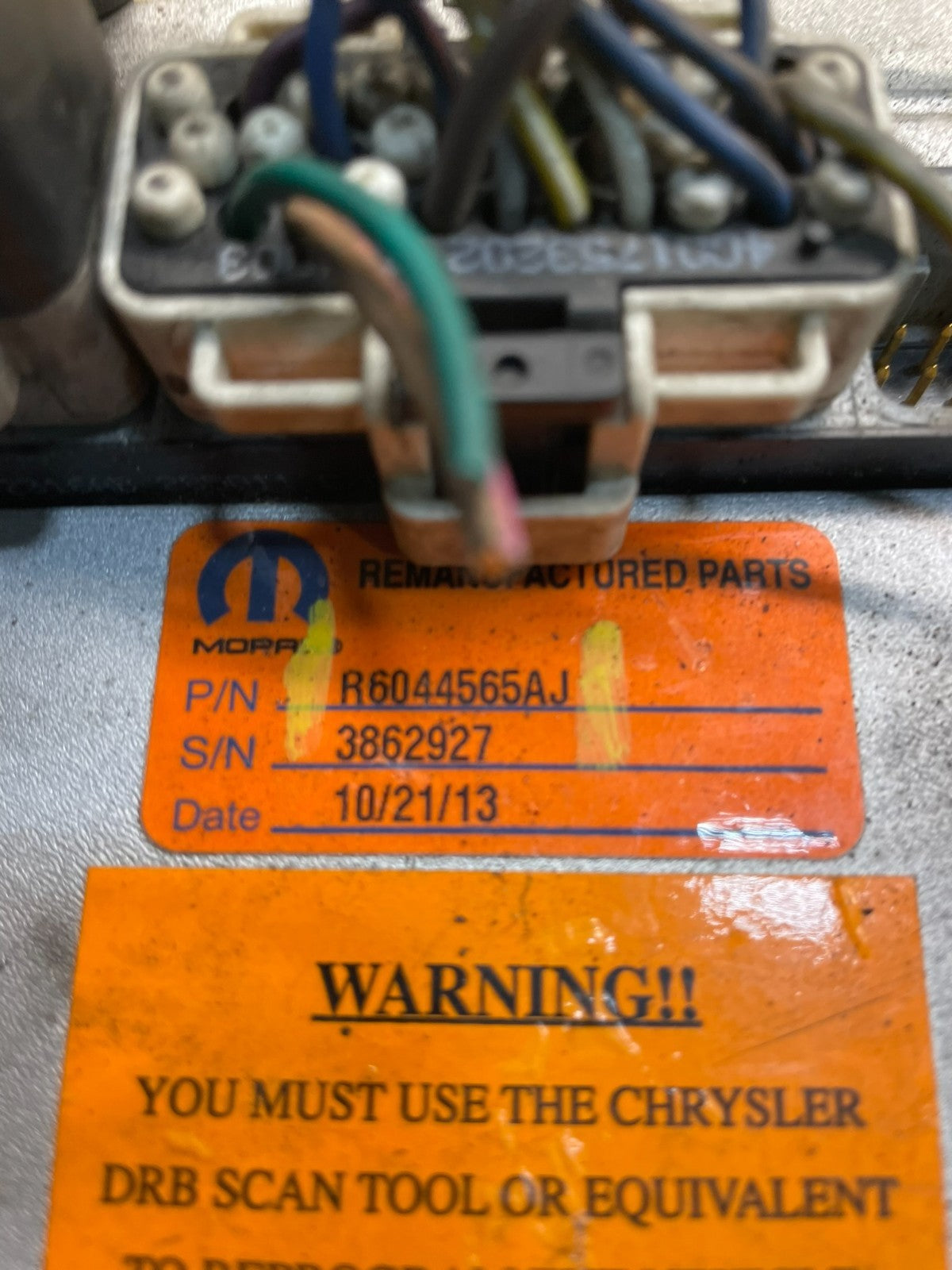 2004 Jeep Grand Cherokee 4.7L ECM ECU Engine Control Computer Modul W6879  DG3