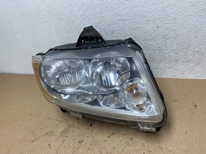 2011-2013 Jeep Grand Cherokee Right Passenger Halogen Headlight AE8831 DW1