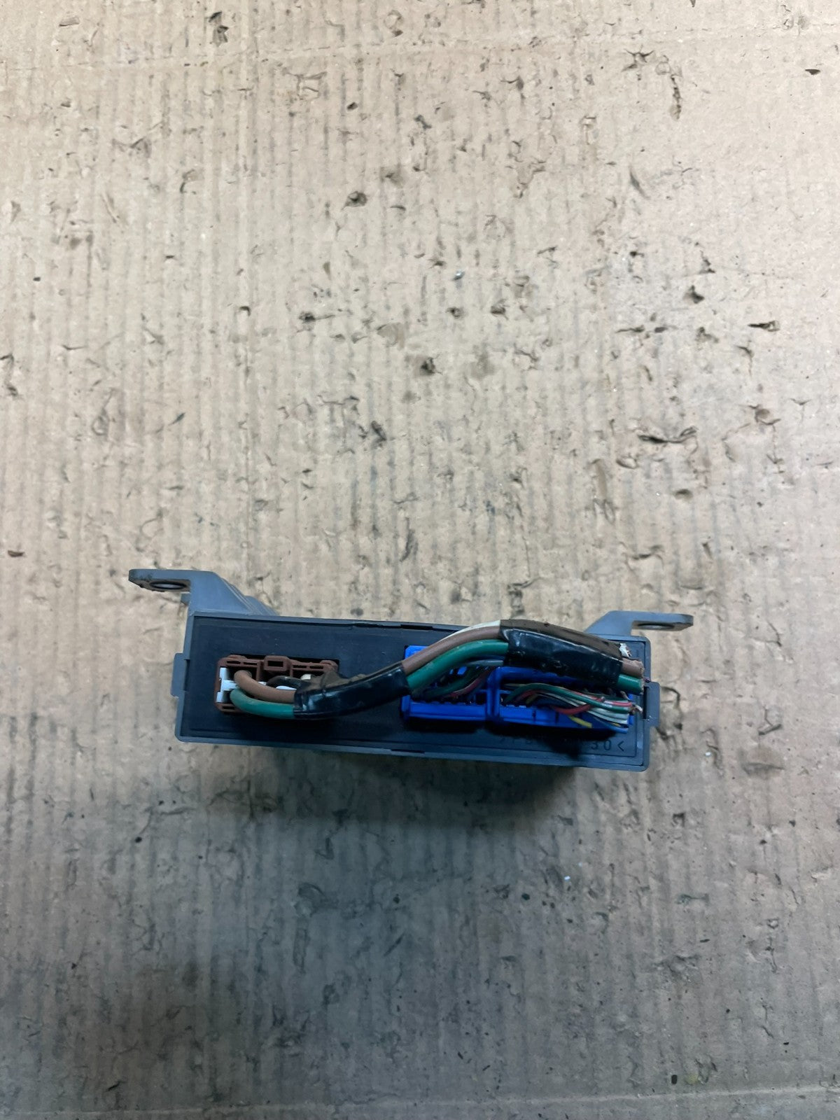2005 - 2007 Honda Odyssey Rear Left Driver Sliding Door Module V2435 DG1