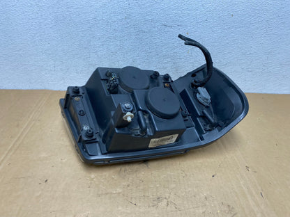 2002 to 2009 Gmc Envoy Left Driver Lh Side Headlight Halogen AD2809 DW5