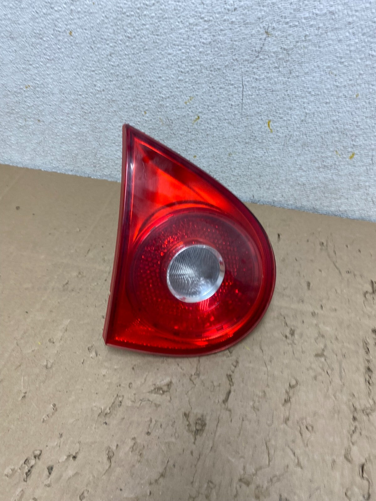 2006-2009 Volkswagen Golf Left Driver Lh Side Tail Light Inner Trunk N3475 DW0