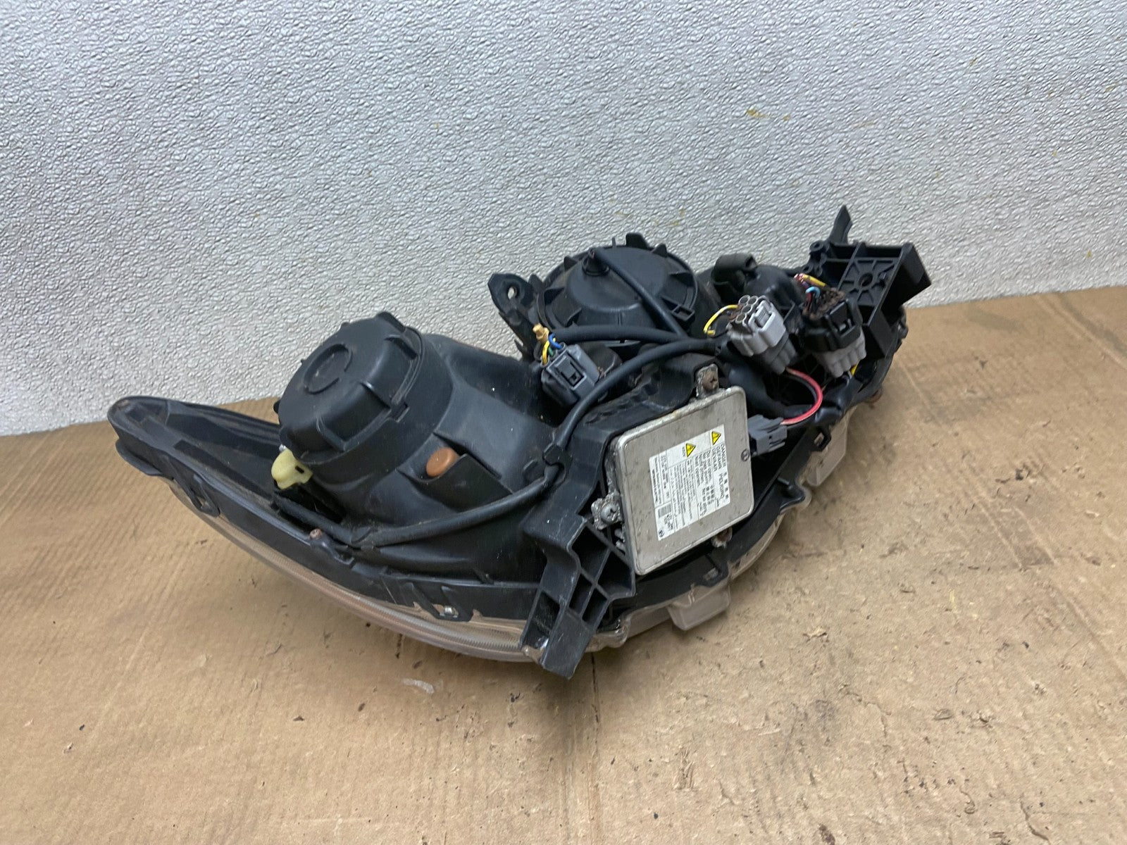 2010 to 2018 Mitsubishi ASX Left Driver Lh Side Xenon Headlight Oem AA6913 DW7