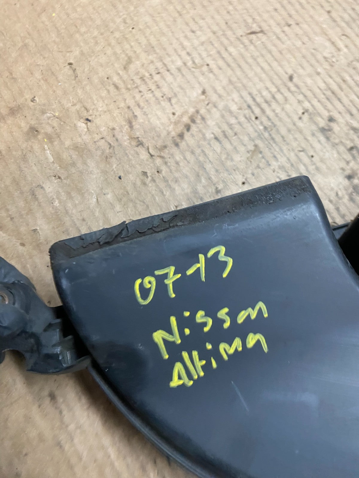 2007 to 2013 Nissan Altima 2.5L Air Duct Tube Resonator 16554-JA000 OEM V9685 DG8