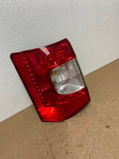 2011-2016 Chrysler Town and Country Left Driver Side Tail Light OEM AB6941 LK2