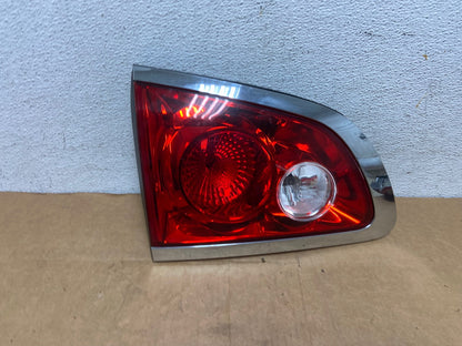 2008 - 2012 Buick Enclave Left Driver Lh Inner Tail Light AD4440 LK0