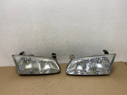 2000 to 2001 Toyota Camry Front Left+Right Side Headlights AF5864 DW0