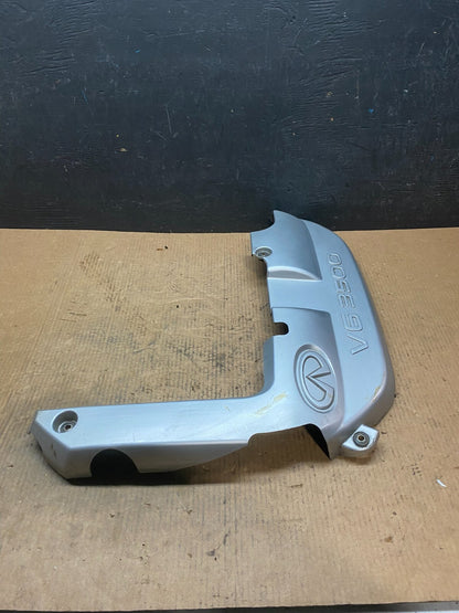 2001 to 2004 Nissan Pathfinder Engine Cover Ornament H4778 DG12
