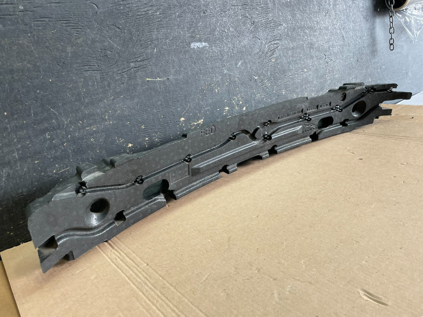 2009-2015 JAGUAR XF Front Bumper Impact Shock Absorber Foam z8575 DG5