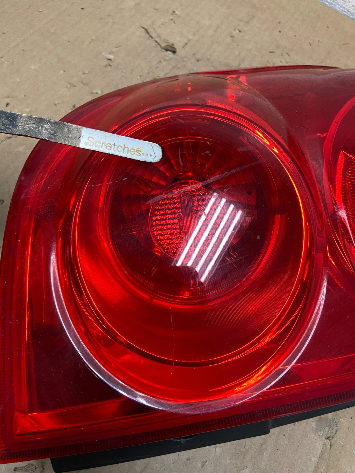 2010 to 2015 Chevrolet Equinox Left Driver Lh Side Tail Light AI9172 LK3