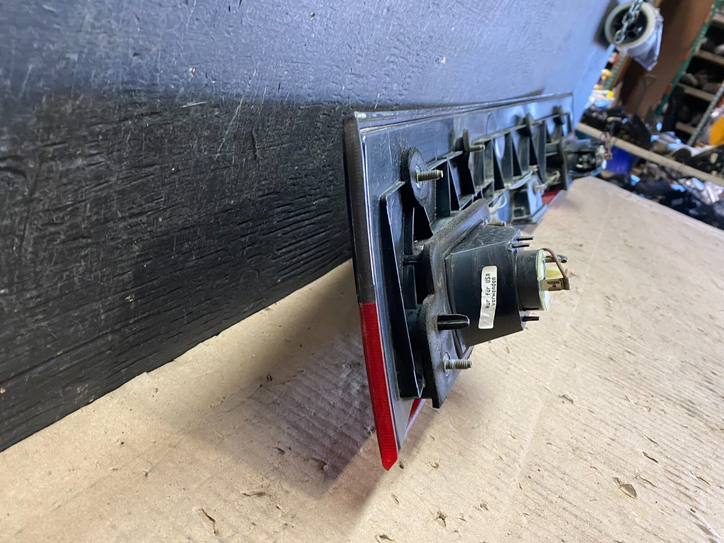 1993 to 1997 Saab 9000 Center Trunk Rear Brake Tail Light OEM i3533 DG19
