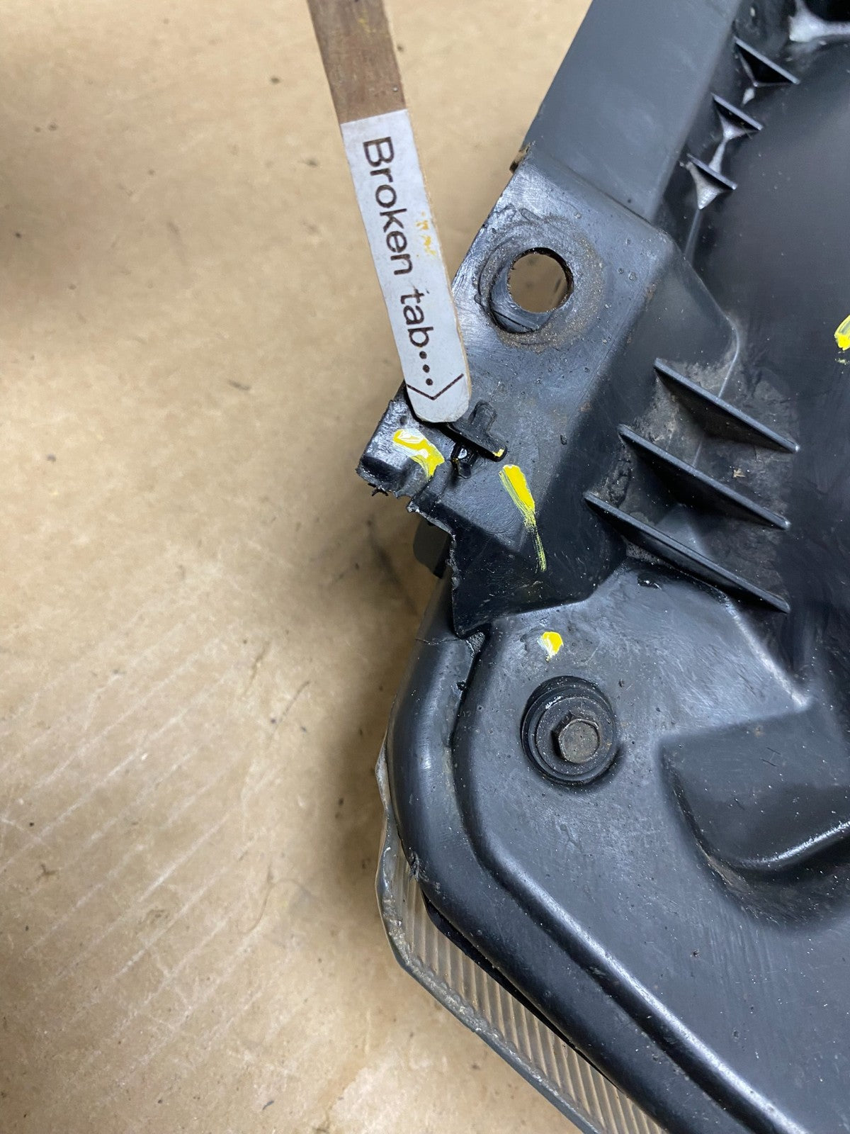 2008-2014 Ford Econoline E150 E250 E350 Right Passenger Headlight AG3242 DW5