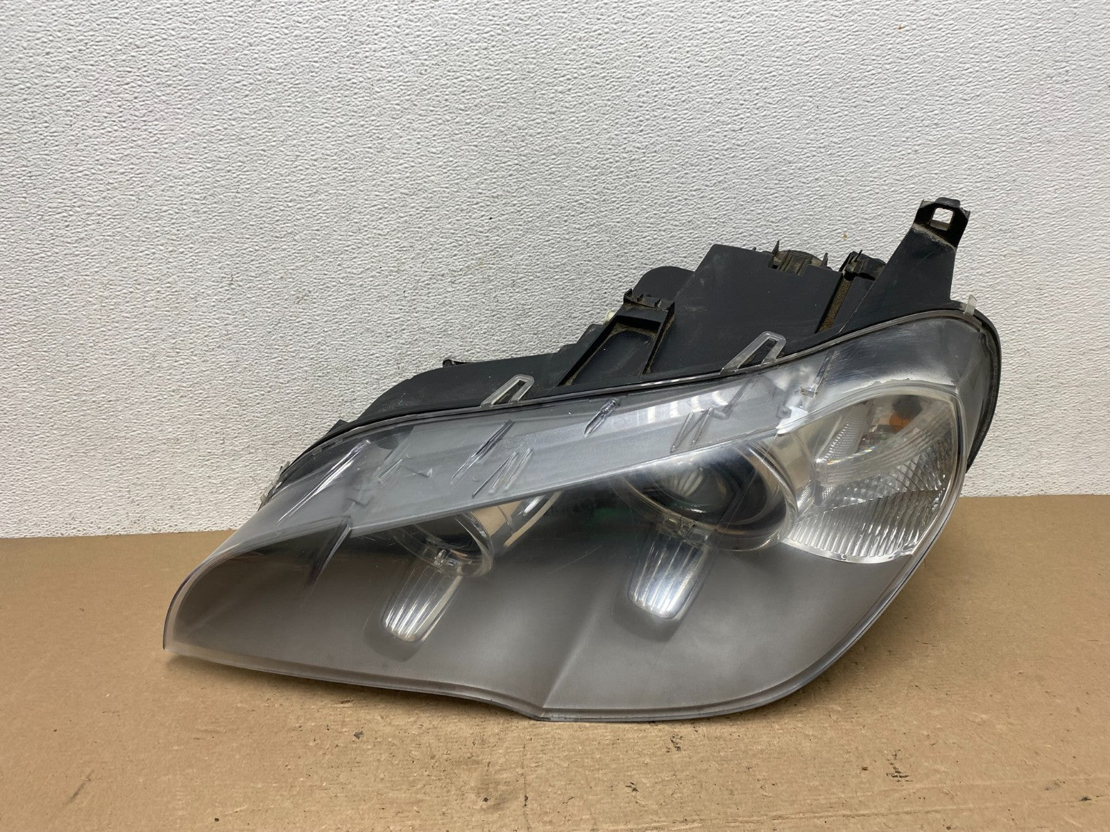 2011 to 2013 BMW X5 Left Driver LH Side Headlight Xenon HID AF5024 DW0