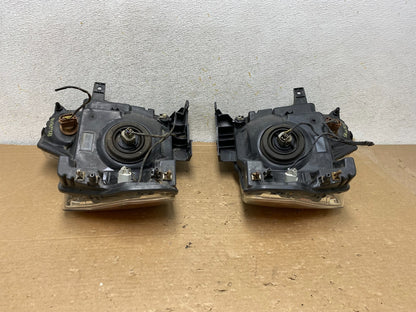 2009 to 2014 Ford F-150 F150 Left+Right Halogen Headlights AH8948 DW8