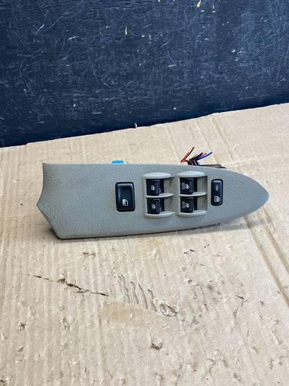 2006-2009 Chevrolet Trailblazer Power Left Driver Window Control Switch ae18322