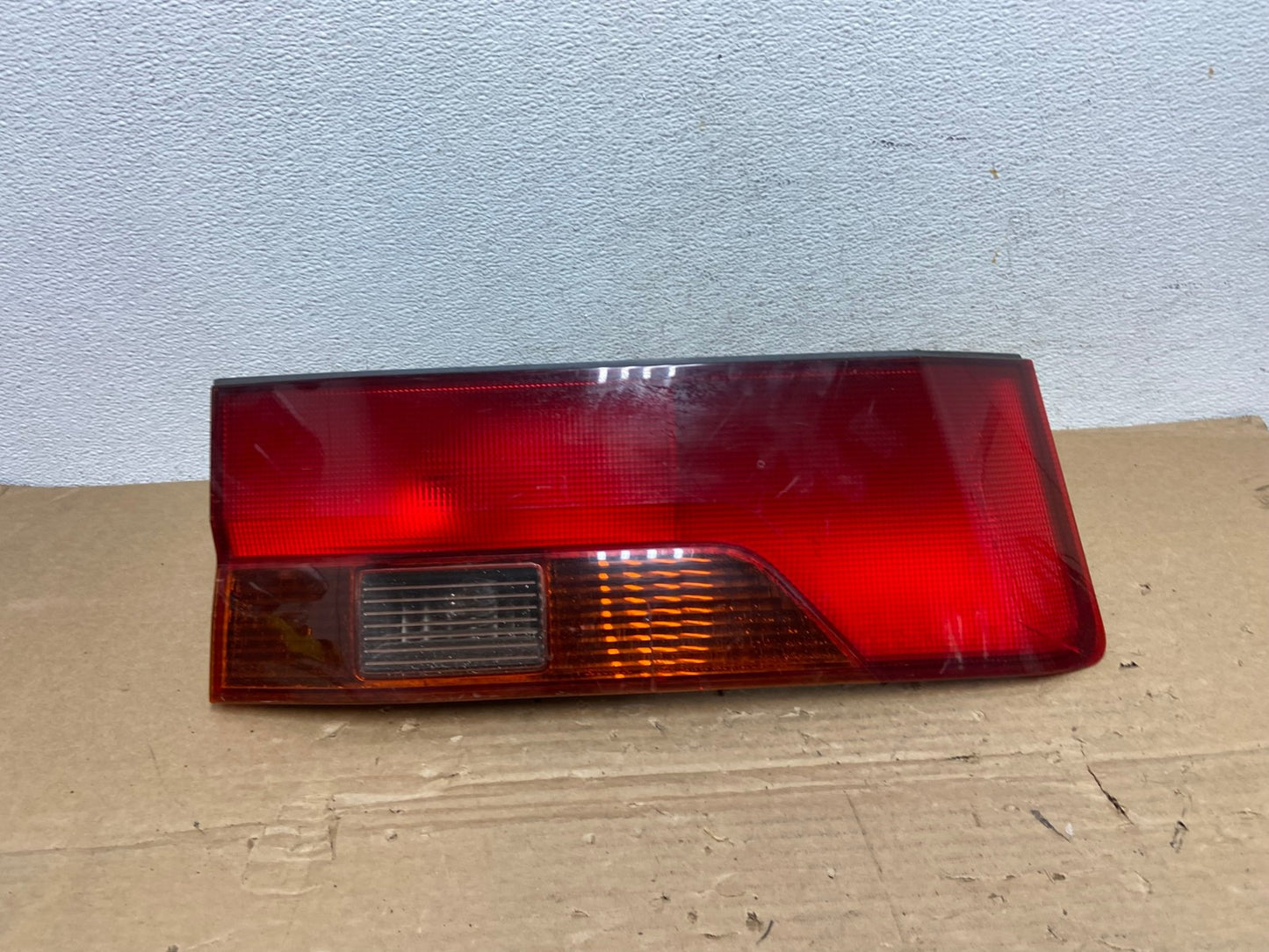 1999 2000 2001 Honda Odyssey Left Driver LH Tail Light Inner AD4013 LK0