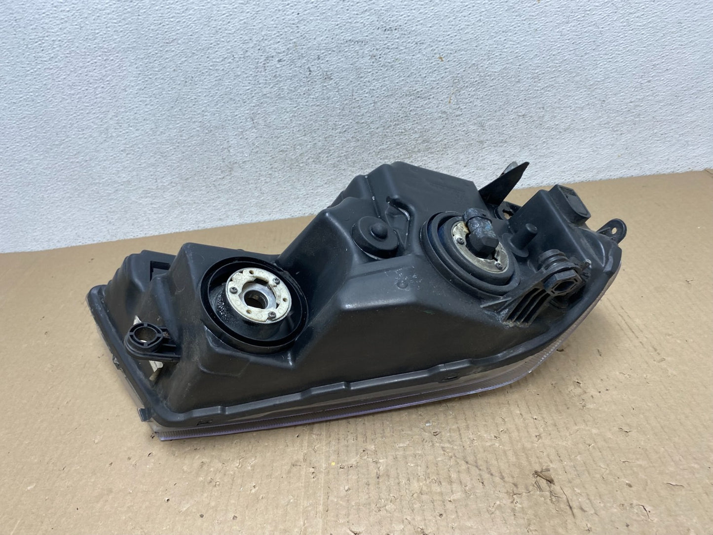 2008 to 2014 Dodge Avenger Left Driver LH Side Headlight AE9761 DW5