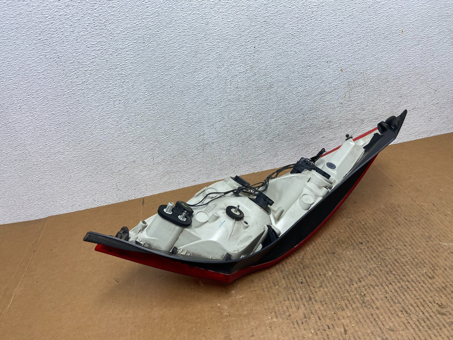 2011 2012 2013 Buick Regal Right Passenger RH Side Tail Light AE1334 DW4