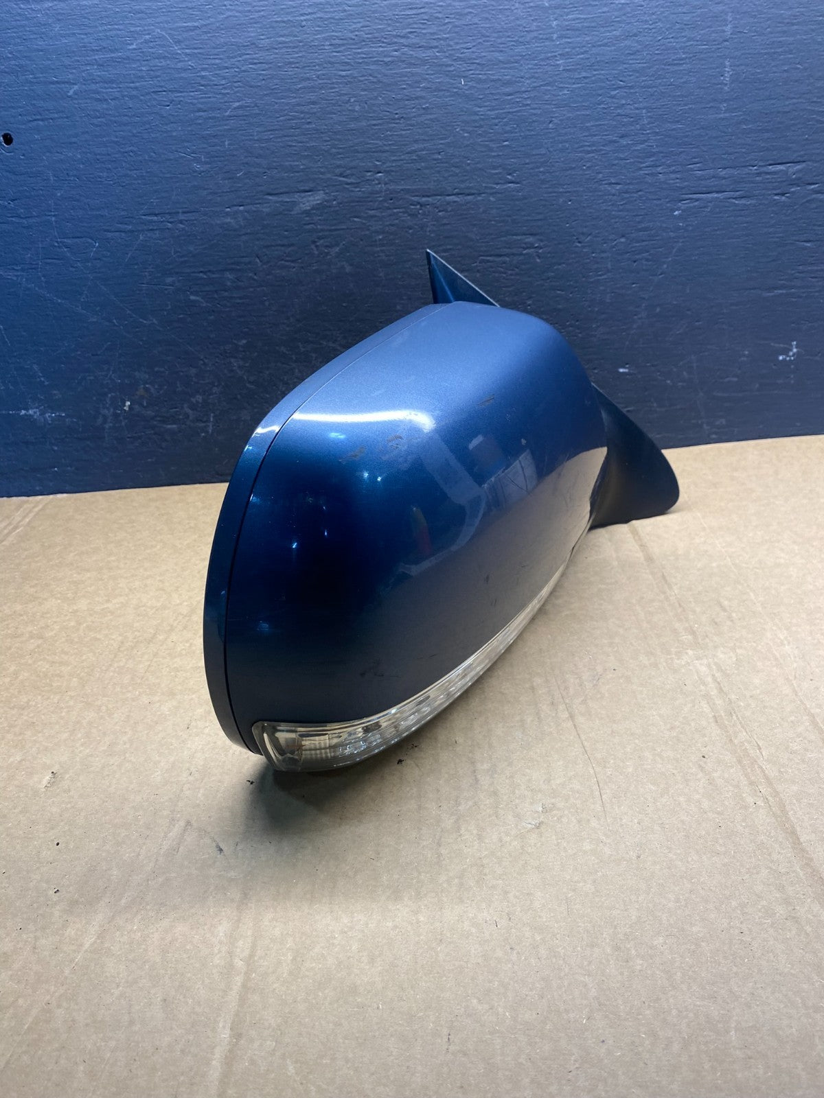 2007 - 2012 Hyundai Veracruz Right Passenger View Turn Sgn Door Mirror AC7135 DG1