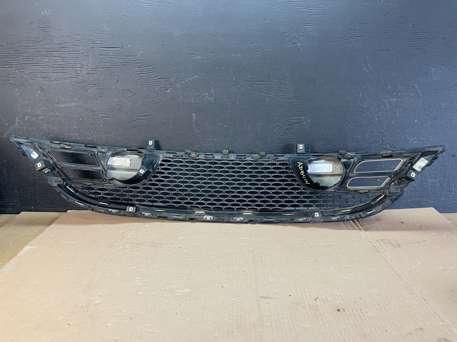 2015 2016 2017 Chrysler 200 Front Lower Grill Grille AD8414 DG3