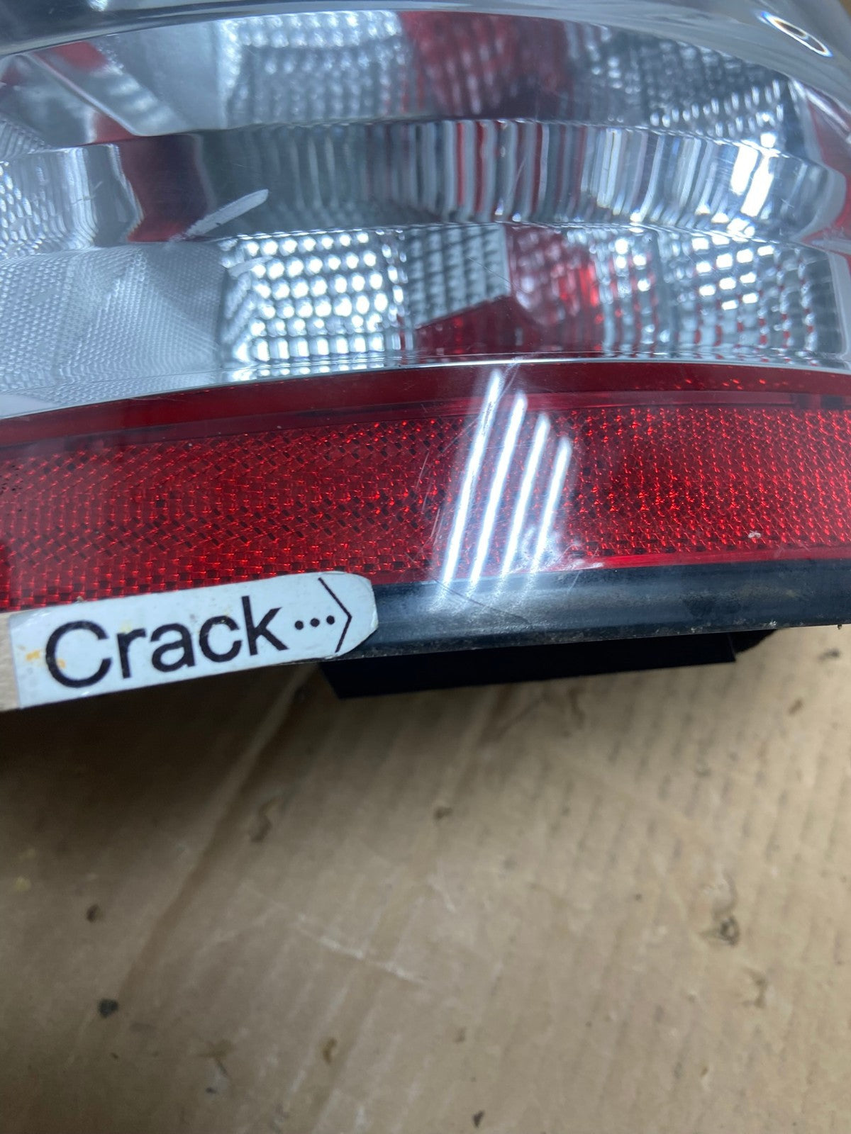 2004 - 2005 Toyota Prius Right Passenger Side Rh Tail Light AD0921 LK4