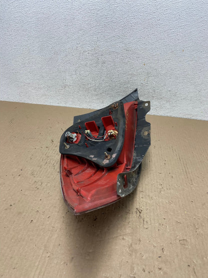 2003 2004 2005 Honda Accord Coupe Right Passenger Rh Tail Light AE9851 LK8