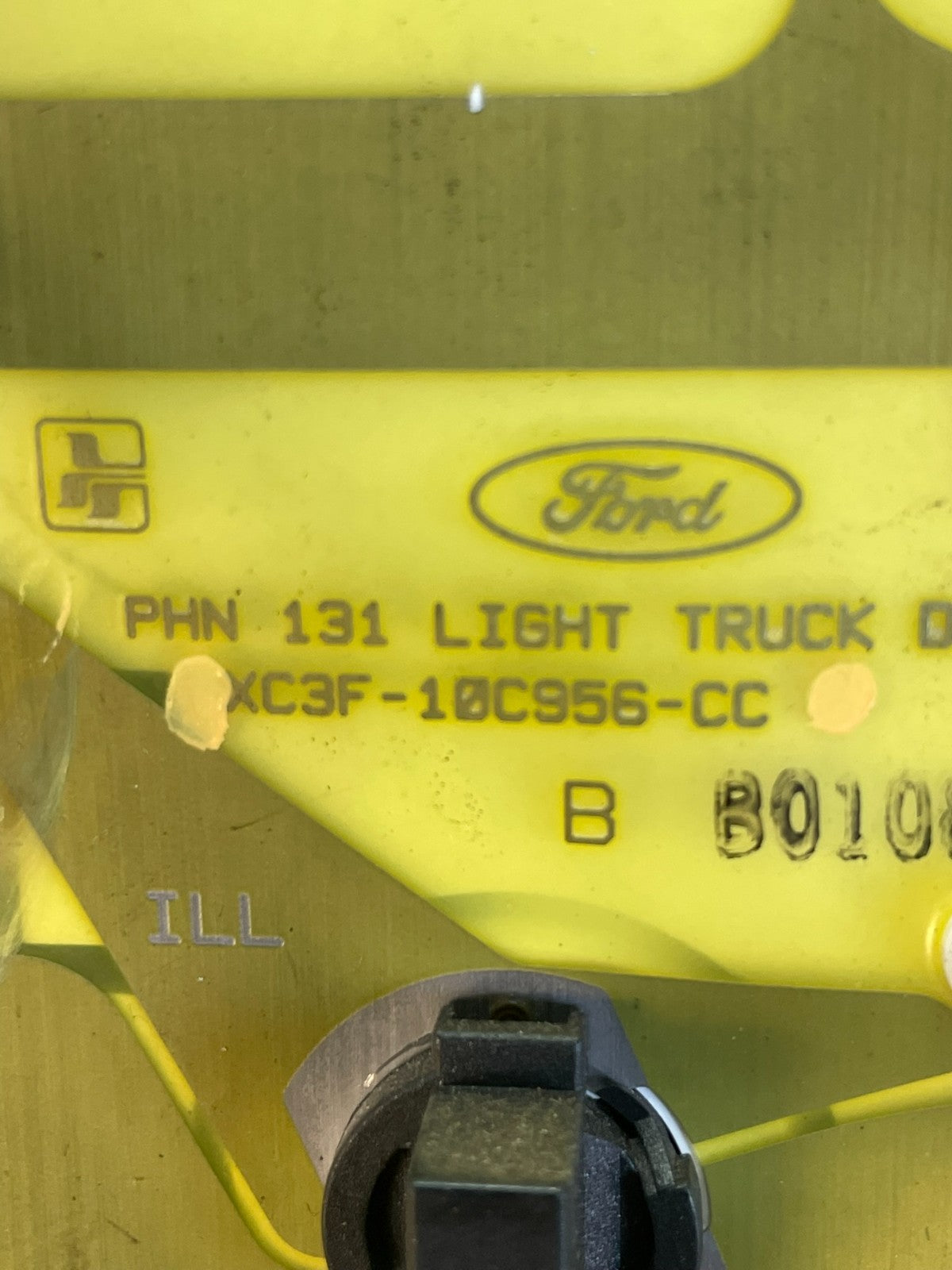 1999 - 2001 Ford F250 F350 Speedometer Cluster Gauge AG0725 DG8