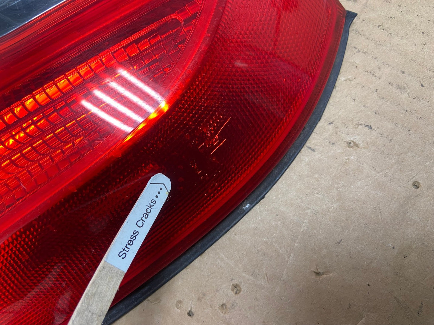 2010 - 2017 GMC Terrain Tail Light Inner Right Passenger Rh AD3193 LK4
