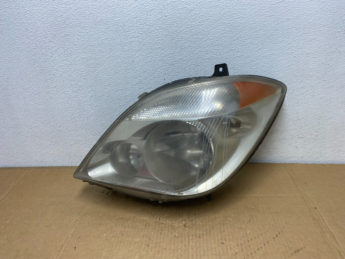 2007 to 2013 Mercedes Sprinter Headlight Left Driver Side Halogen AD0875 DW0