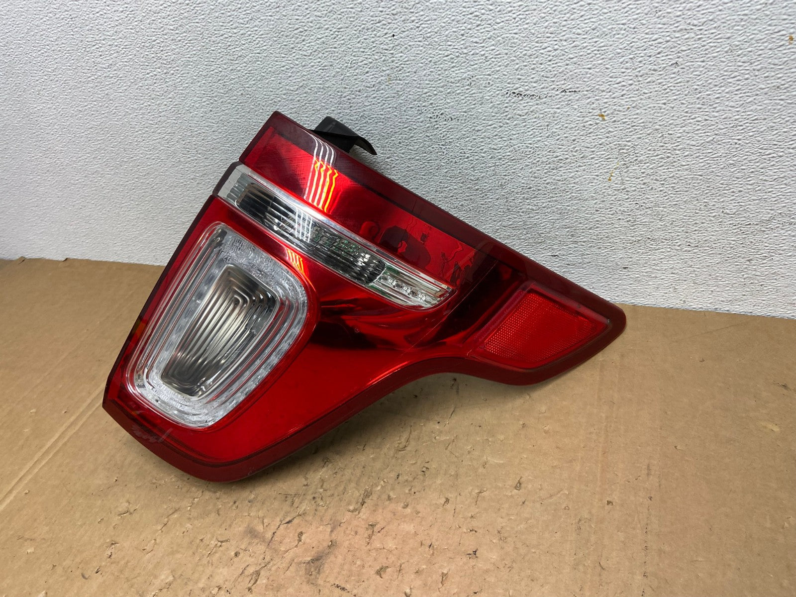 2011-2015 Ford Explorer Police Package Right Passenger Side Tail light AD3739 LK1