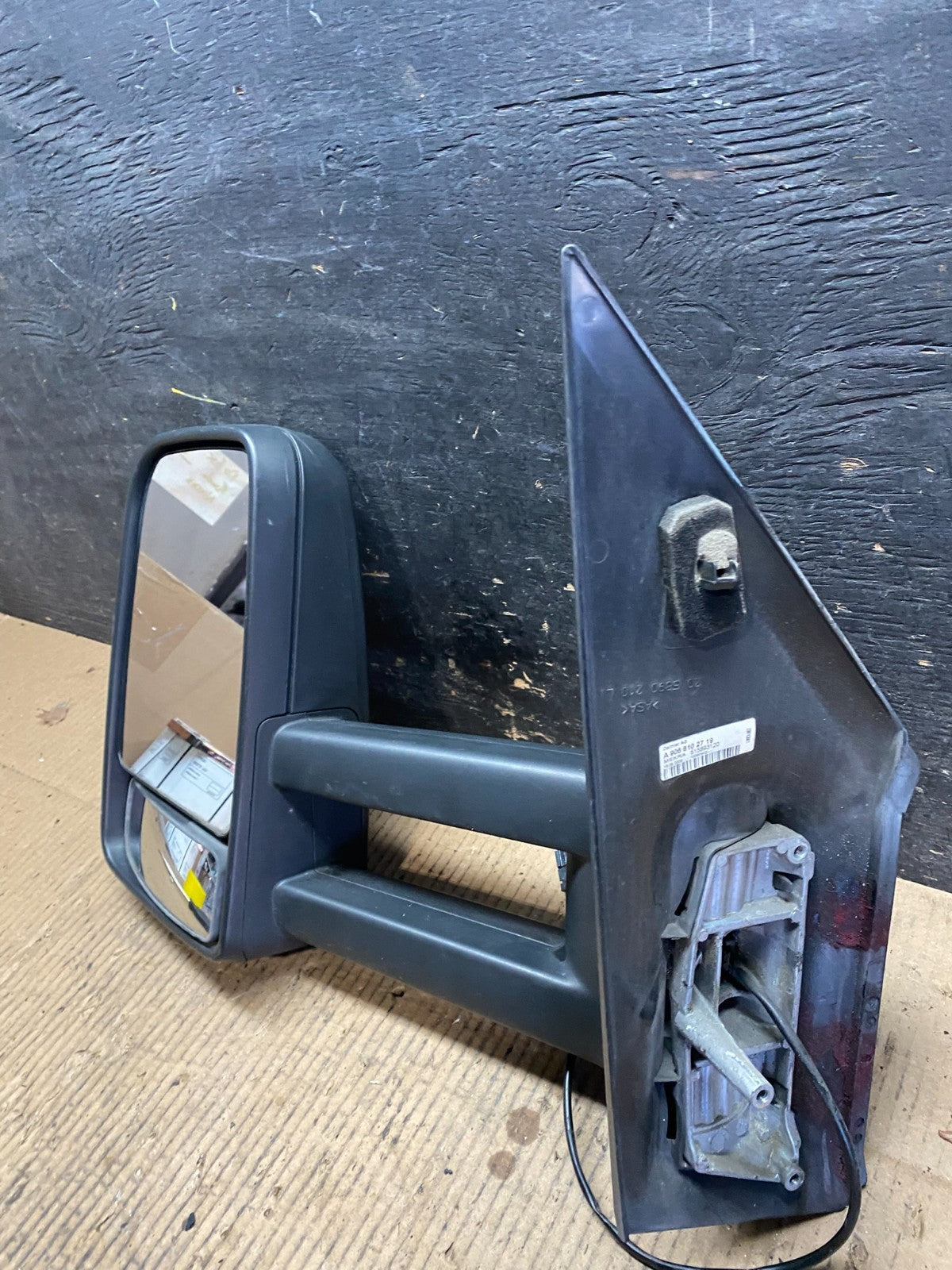 2007 to 2018 Mercedes-Benz Sprinter Left Driver Side View Door Mirror T6702 DG11