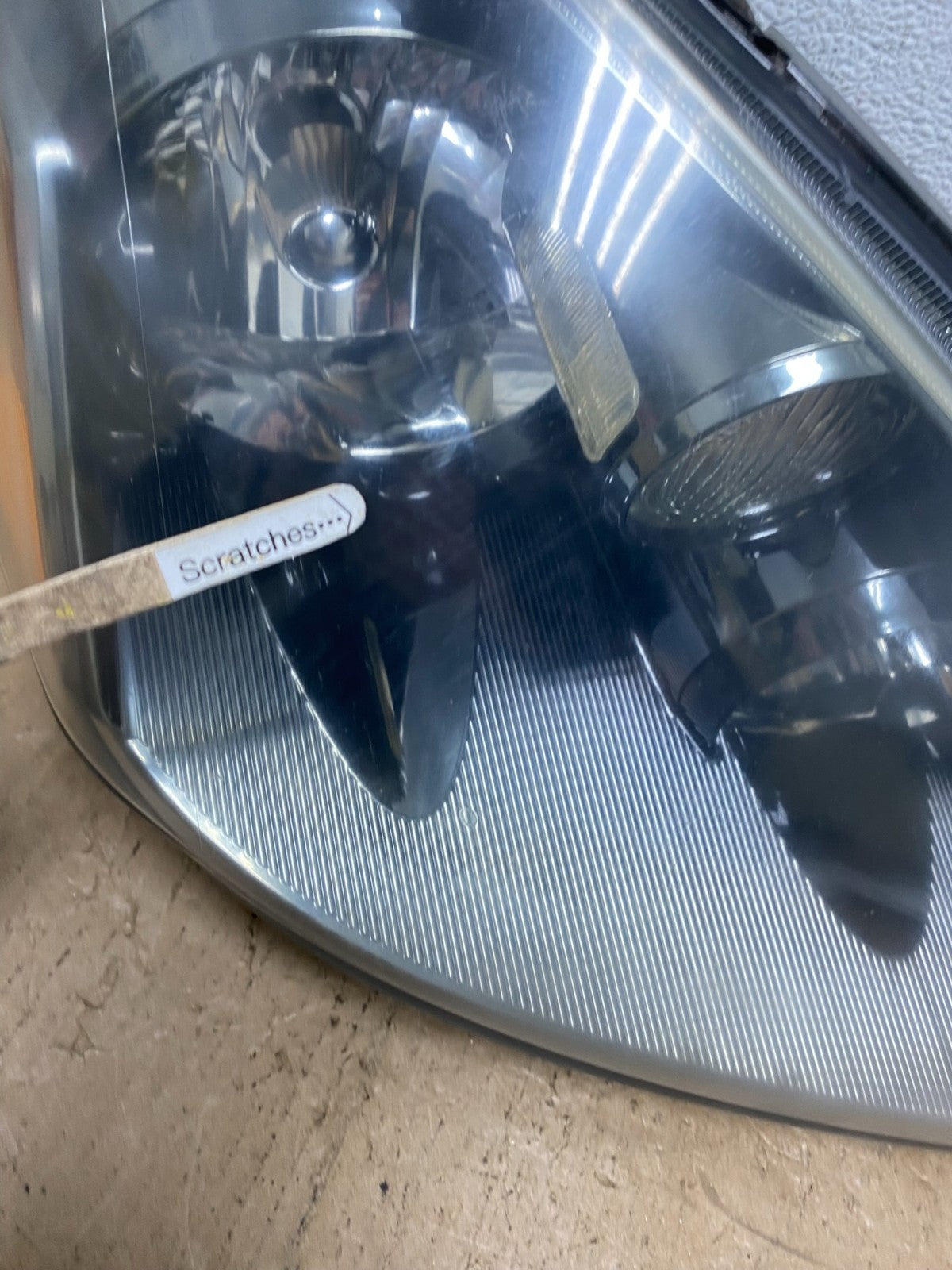 2005 to 2006 Nissan Altima Right RH Side Xenon Headlight AC5868 DW3